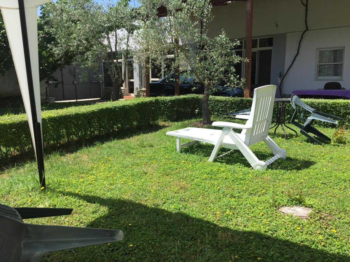 Villa Dede Nikolla Durres Luaran gambar
