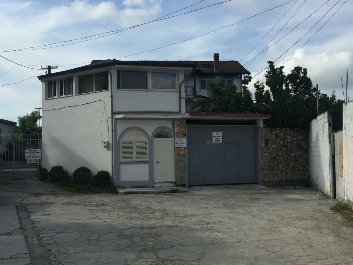 Villa Dede Nikolla Durres Luaran gambar